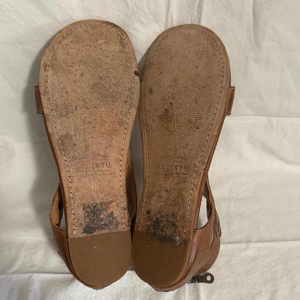 Bed Stu Tan Leather Women's Sandals - Picture 3 of 7
